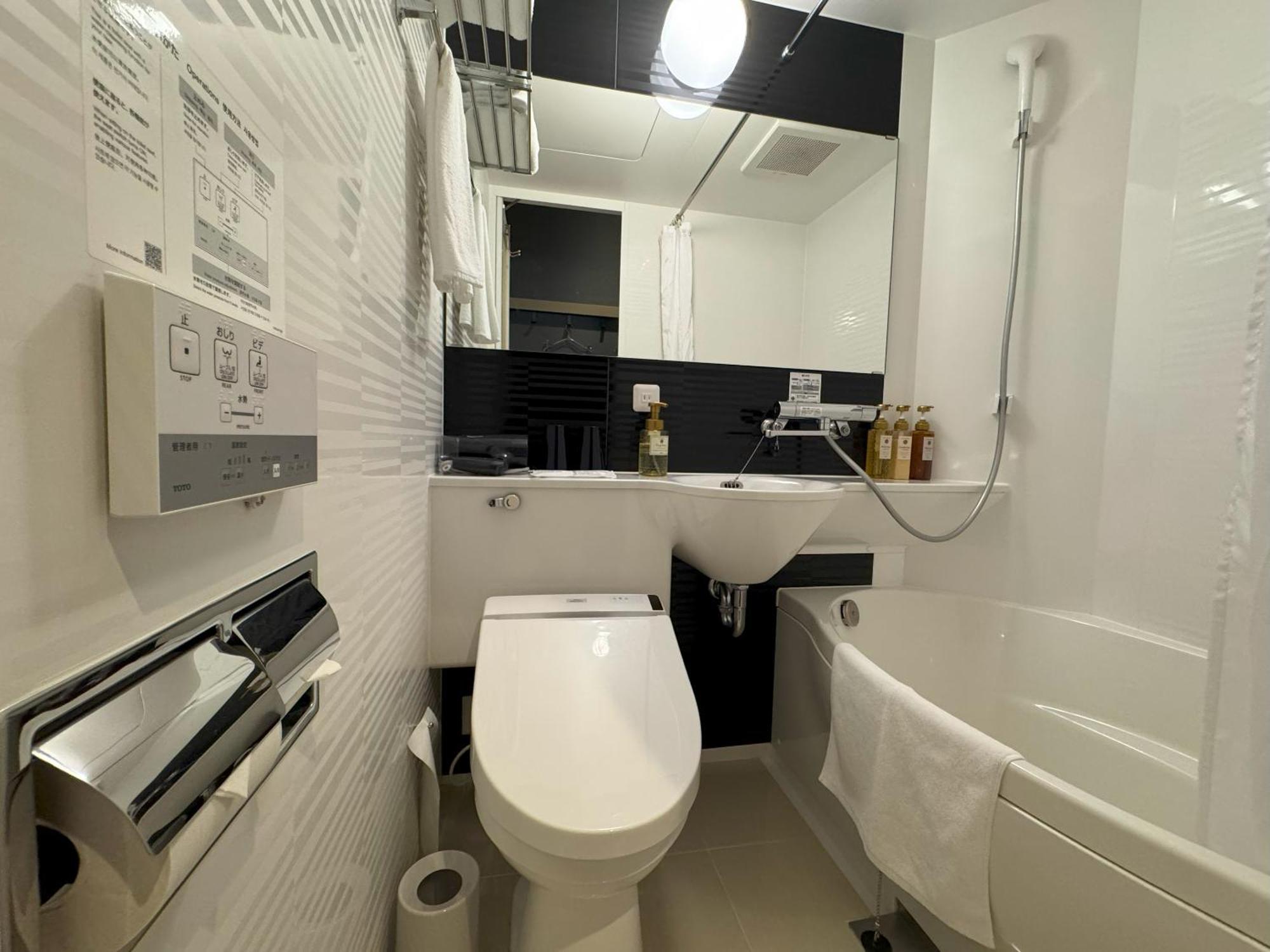 Travelodge Kyoto Shijo Omiya Ngoại thất bức ảnh